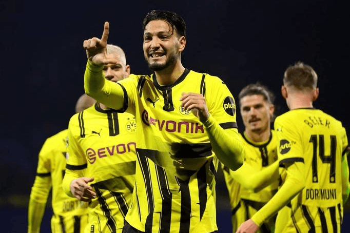 包含勒沃库森客场不敌多特蒙德,积分落后的词条 包含勒沃库森客场不敌多特蒙德,积分落后的词条