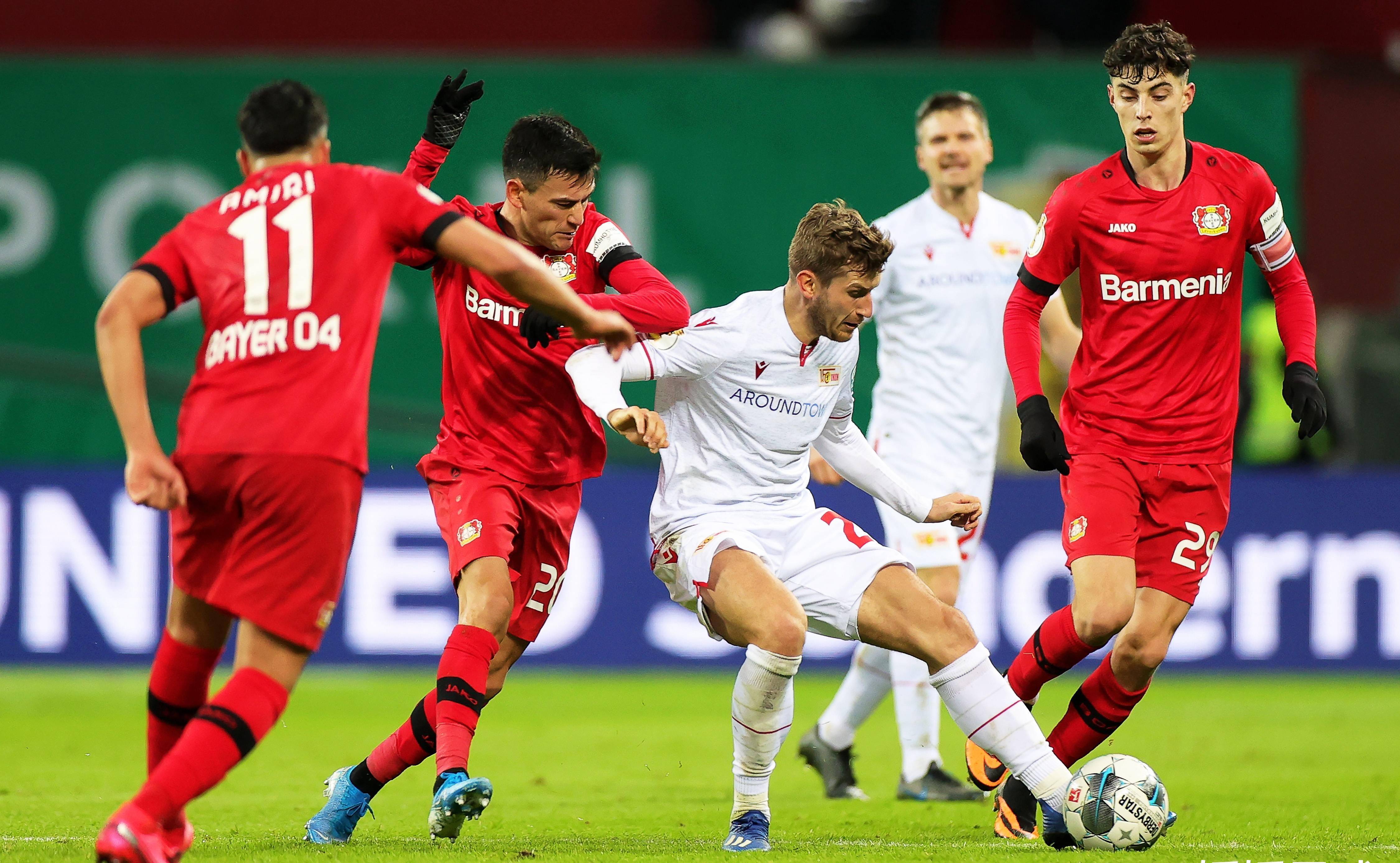 -关于赛场纷争：女子足球比赛节奏明显加快，进球频繁的信息