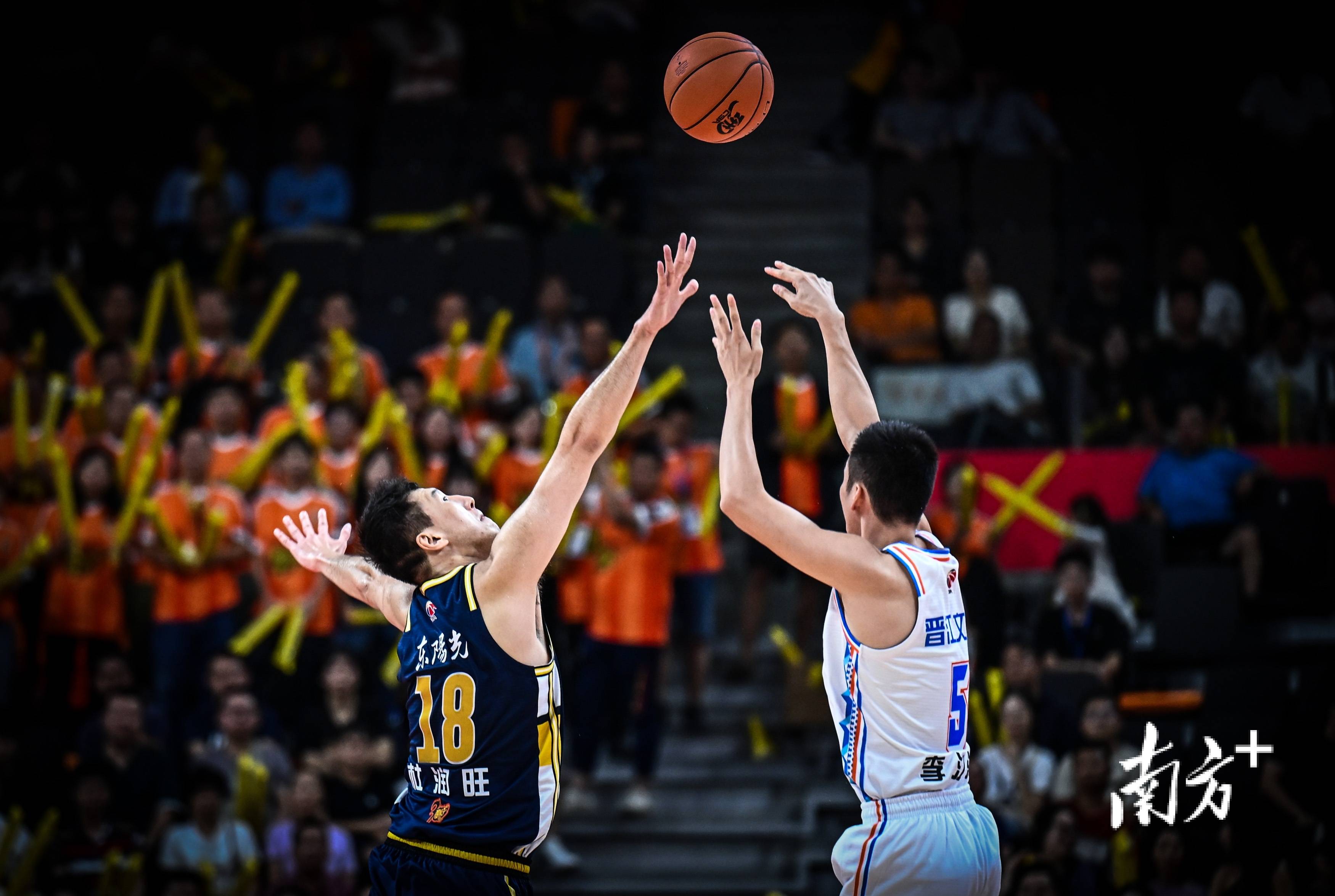 广东队再次夺得总冠军，完胜辽宁队夺魁的简单介绍