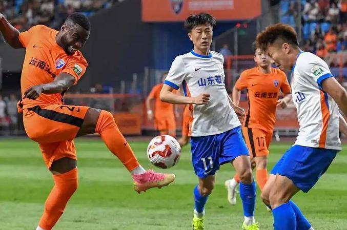 德累斯顿小胜对手，稳固积分榜位置的简单介绍