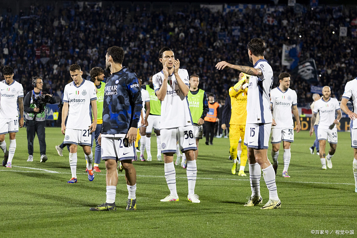 九游体育app-包含皇马后防问题暴露！客场遭逢沉重失利的词条