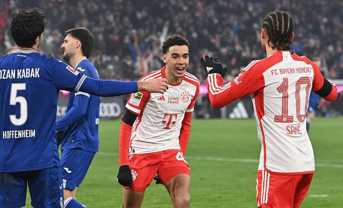 九游体育网页版-关于拜仁慕尼黑中场大将入选国家队，备战即将到来的比赛的信息