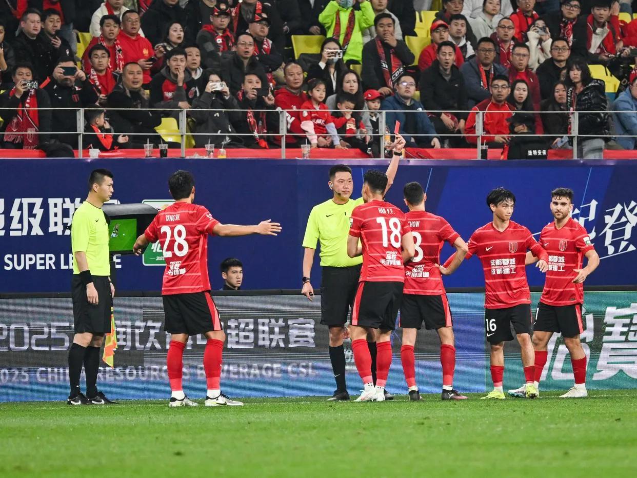 关于天津泰达不敌广州富力,陷入低谷!的信息 关于天津泰达不敌广州富力,陷入低谷!的信息