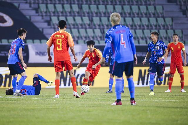 关于实力碾压！亚洲足球热门焦点战的信息