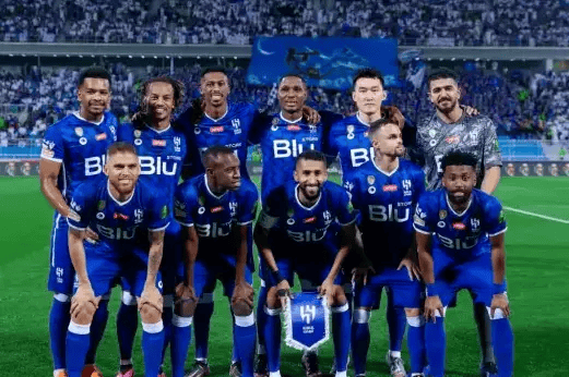 萨尔茨堡在国际锦标赛中击败对手 萨尔茨堡在国际锦标赛中击败对手