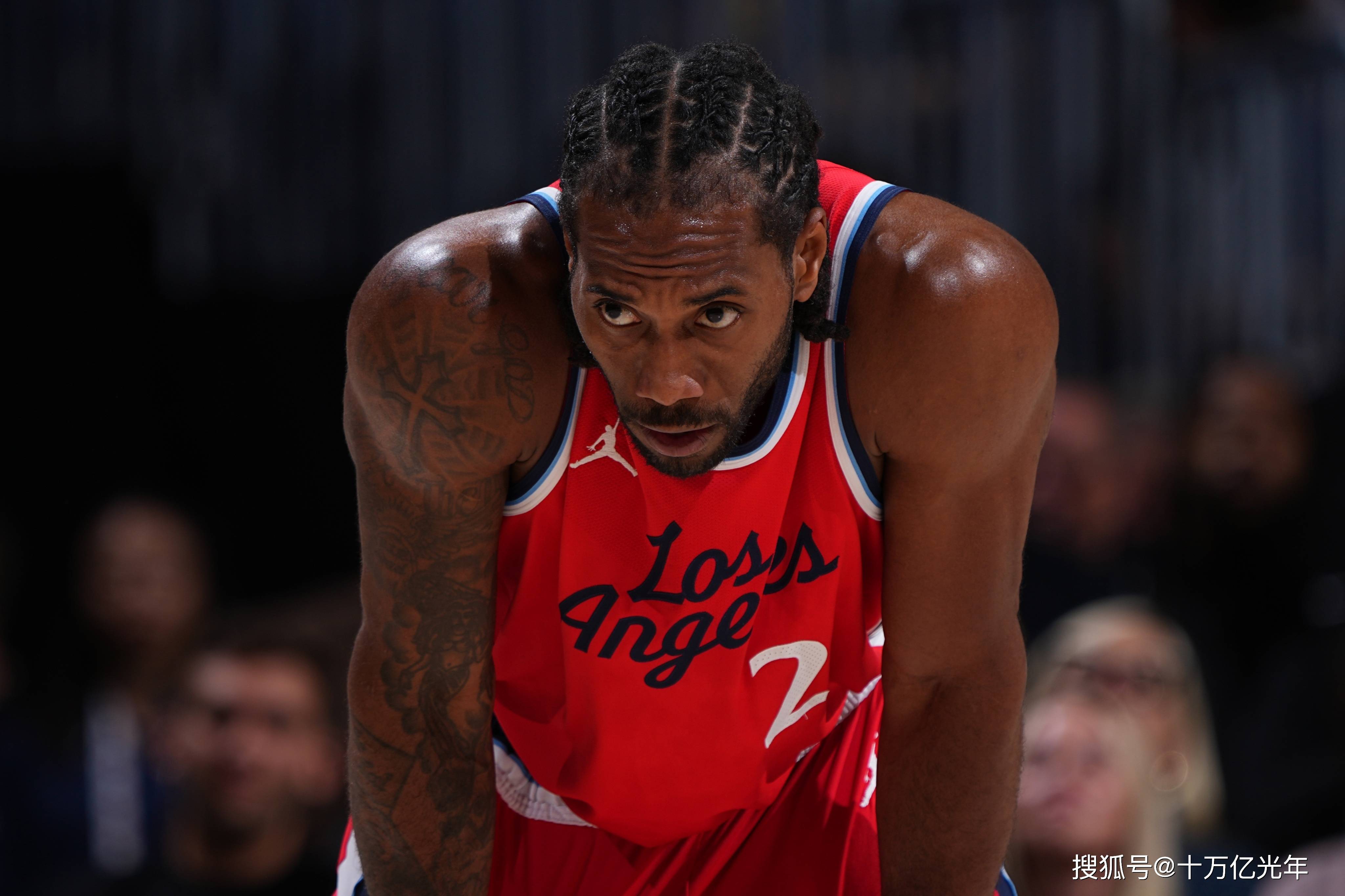 关于莱昂纳德率队挑战国际篮球等级赛的信息 关于莱昂纳德率队挑战国际篮球等级赛的信息