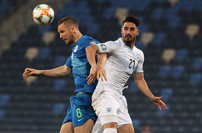 斯洛文尼亚小胜北马其顿，小组第三晋级