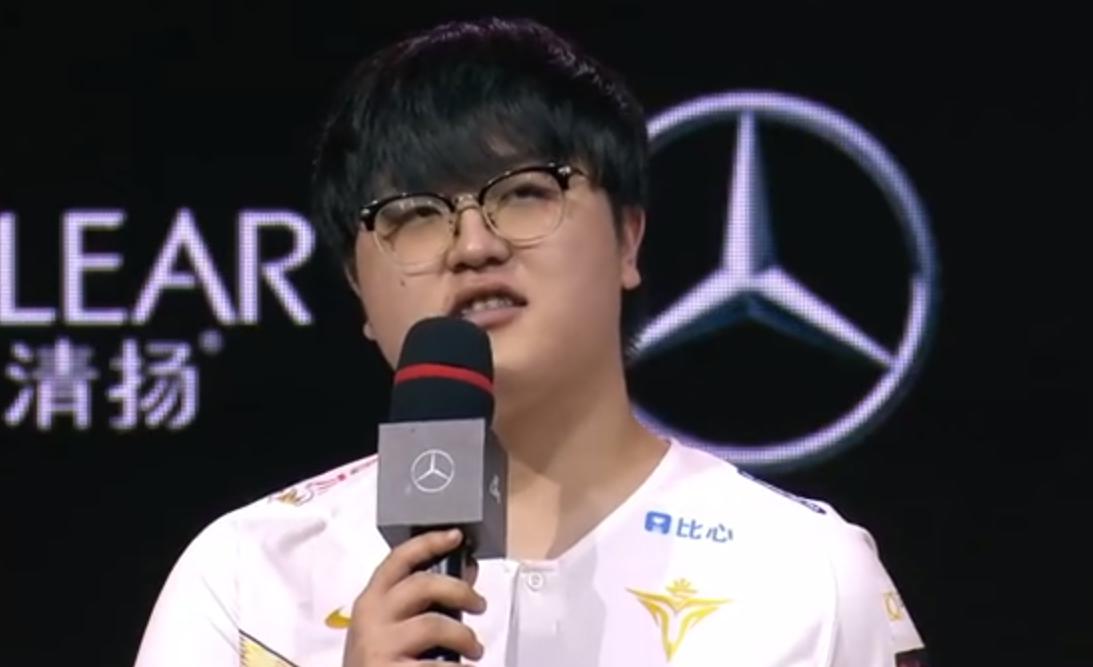 塞维利亚零封对手，轻松取胜