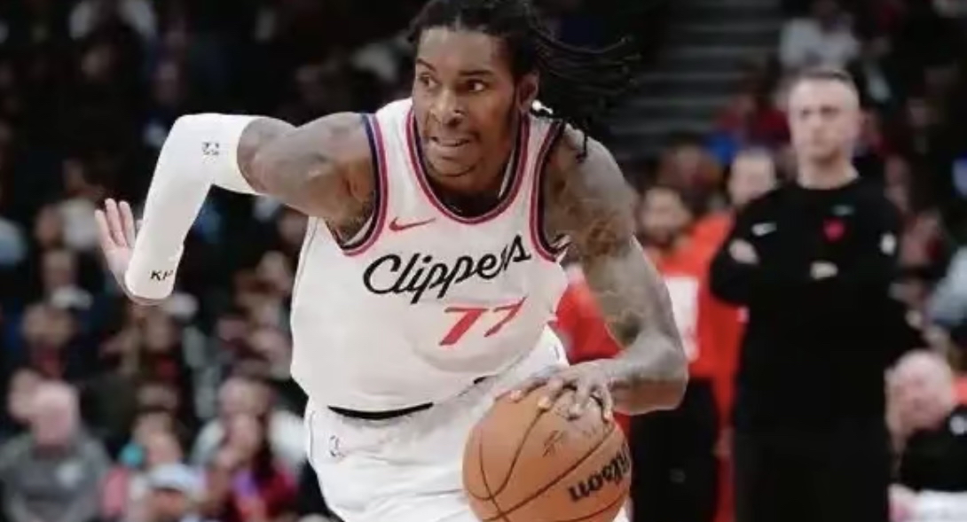 快船客场负猛龙，季后赛前景堪忧