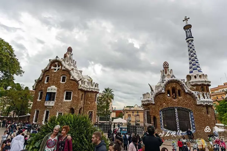 九游体育app下载-巴塞罗那赞助商为社区带来假日快乐