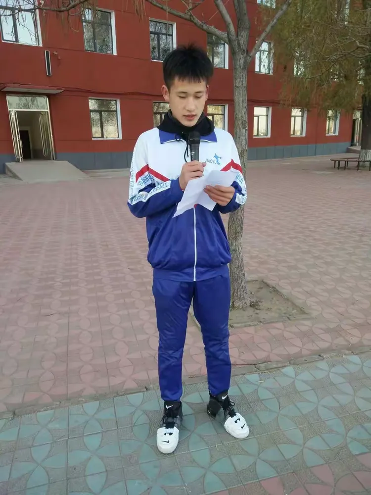 河北男篮努力拼搏，瞄准胜利的目标的简单介绍