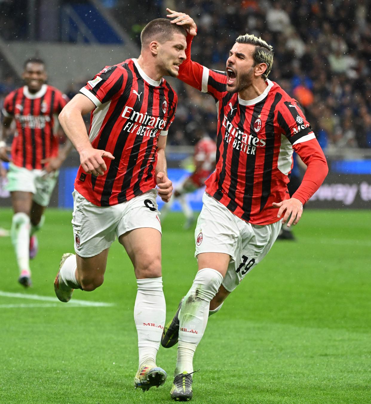 意大利足球联赛引发球迷关注 意大利足球联赛引发球迷关注