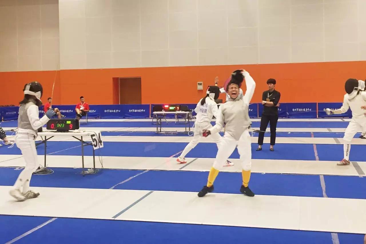 意大利队在击剑比赛中实现零封对手 意大利队在击剑比赛中实现零封对手