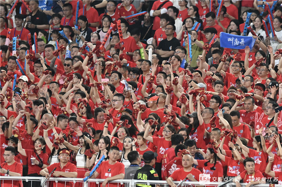 出色表现！中国球队赢得重要胜利的简单介绍